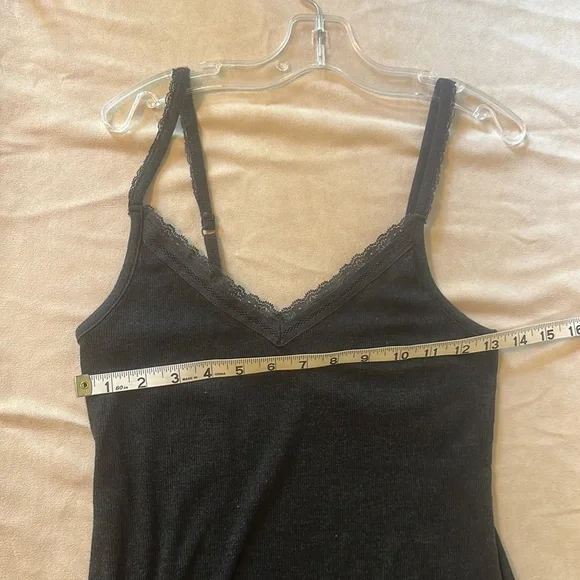 Tank Tops - Picture 11 of 16